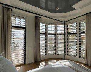floor to ceiling windows in primary bedroom